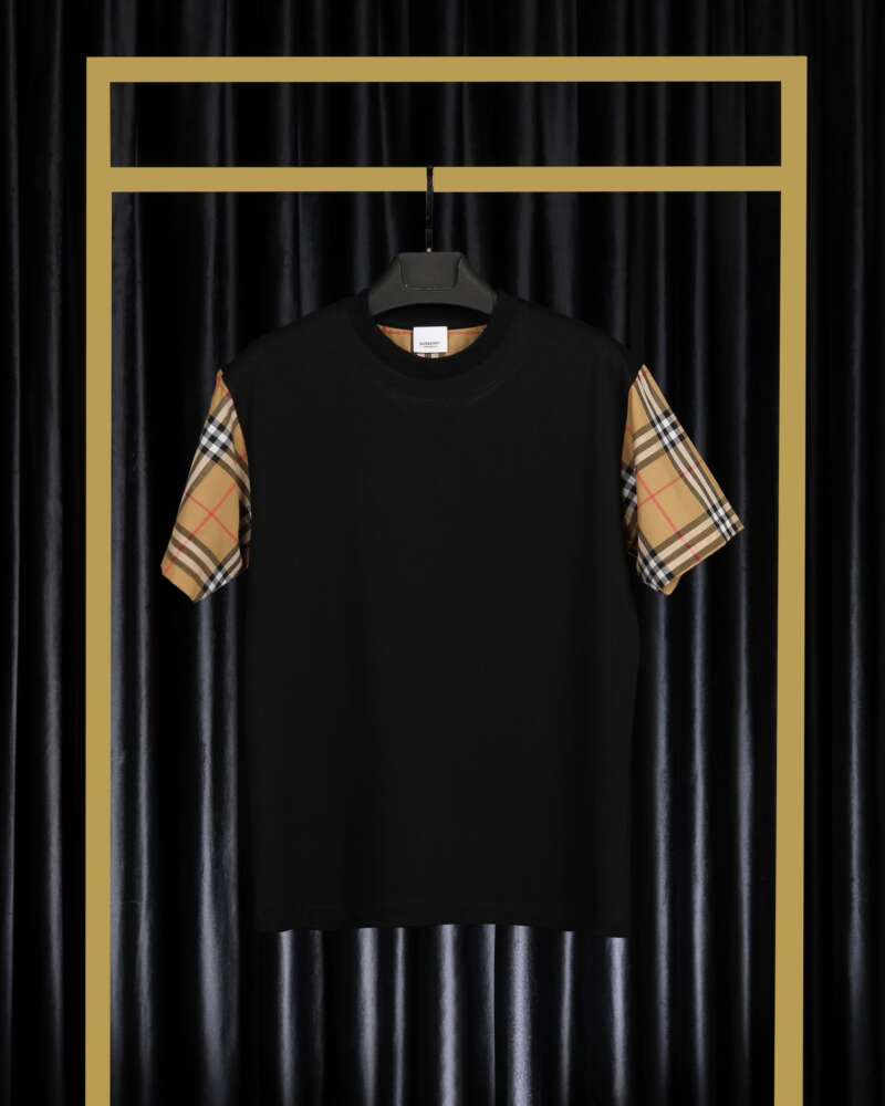 Burberry T-Shirt