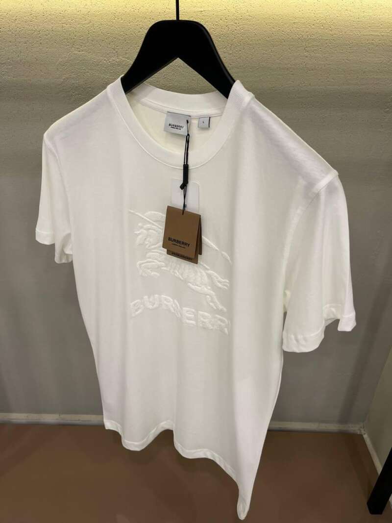 Burberry T-Shirt