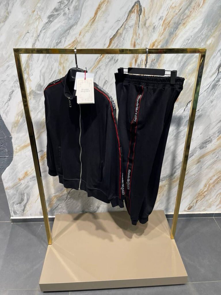 Alexander McQueen Eşofman Takımı